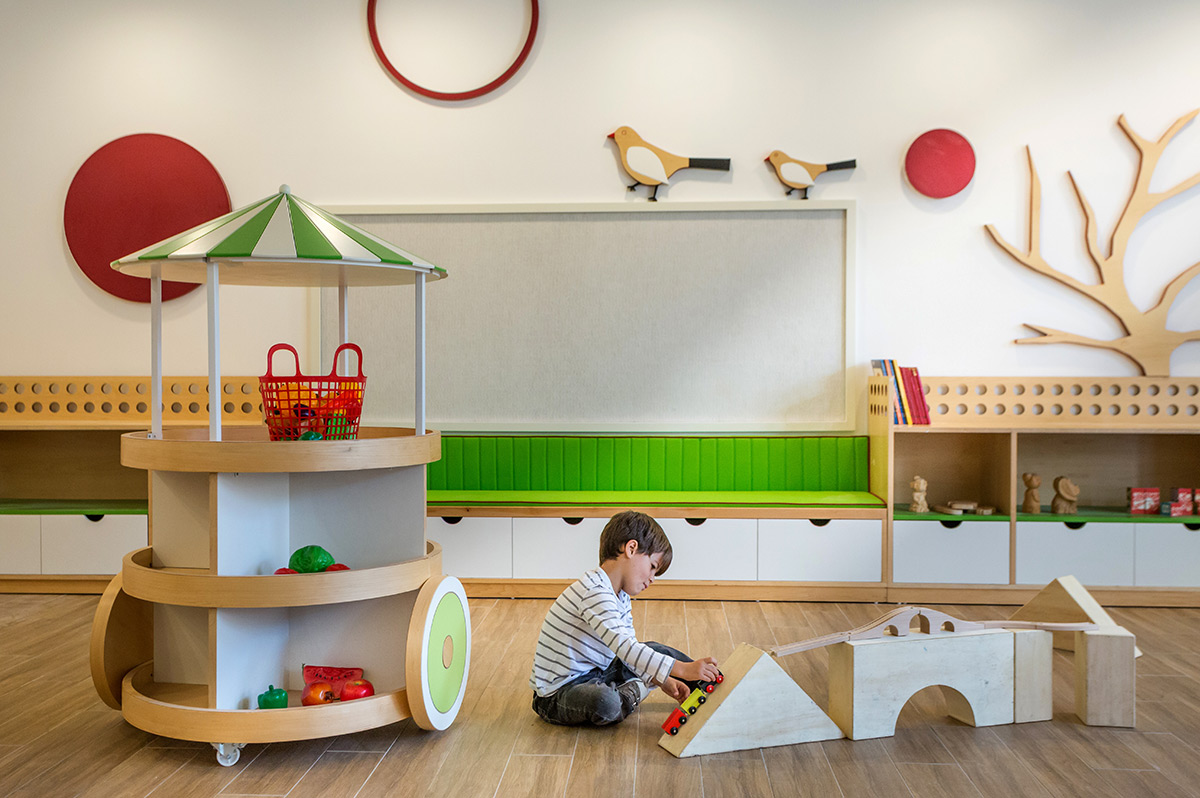 幼兒園墻飾設(shè)計(jì)有哪幾種類型? 幼兒園墻飾設(shè)計(jì)有哪幾種類型?